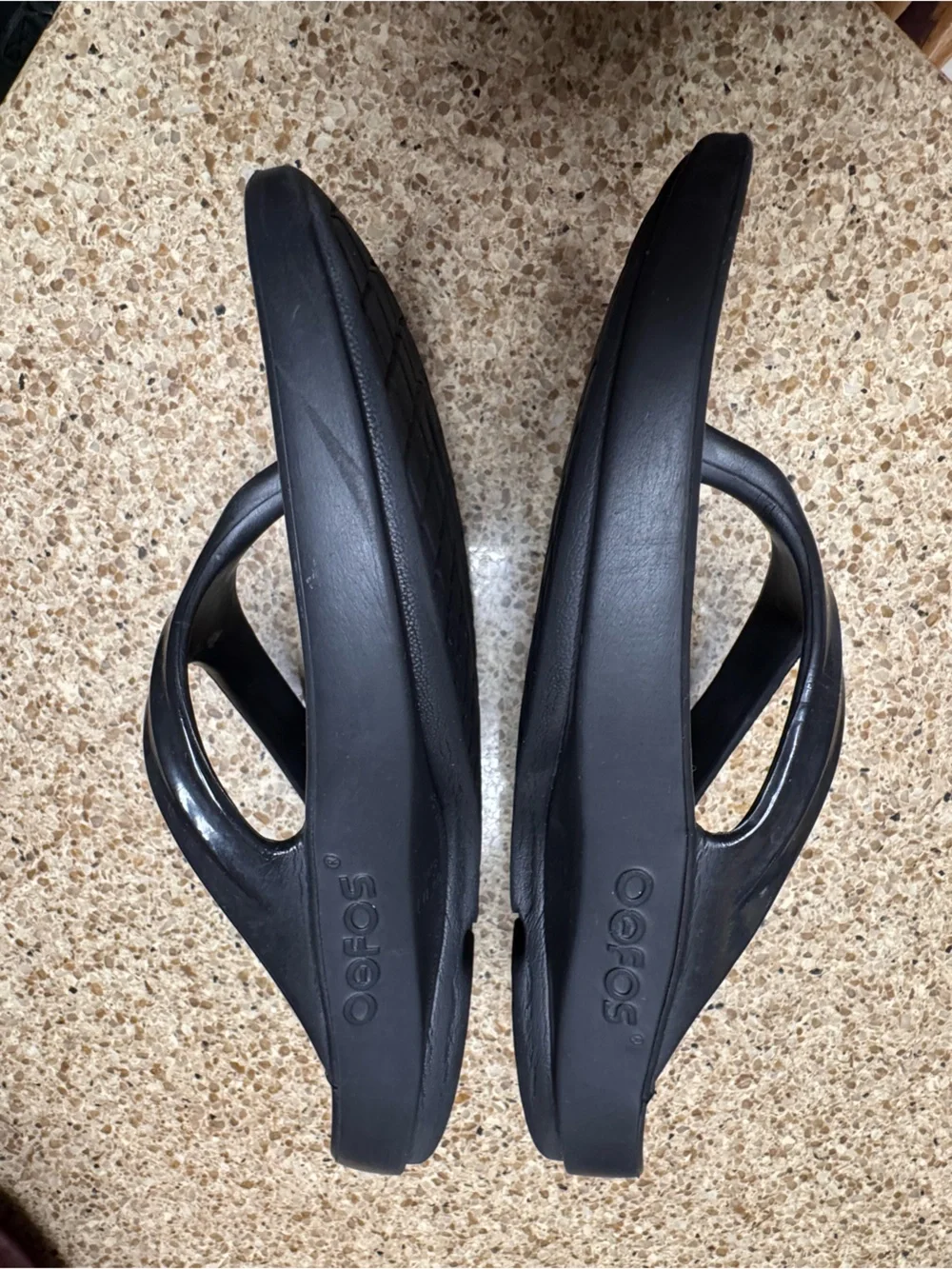 OOFOS comfort focused